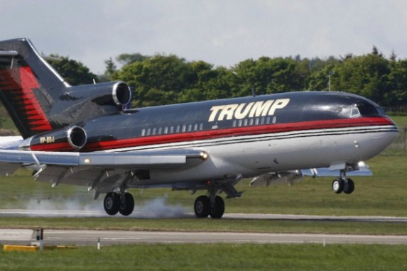 trump-plane-takeoff